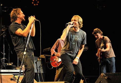Kick out the Jam: Eddie Vedder and Stone Gossard joined by Mudhoney's Mark Arm and (obscured) Steve Turner for PJ's 20th anniversary, 2011. Photo by Kevin Mazur/WireImage
